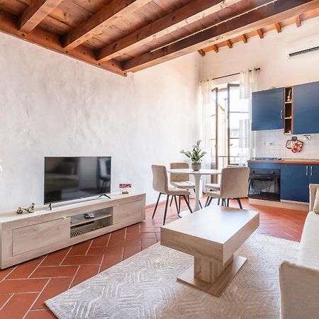 Piazza Santo Spirito Appartamento Con 2 Camere Matrimoniali Florenz Exterior foto